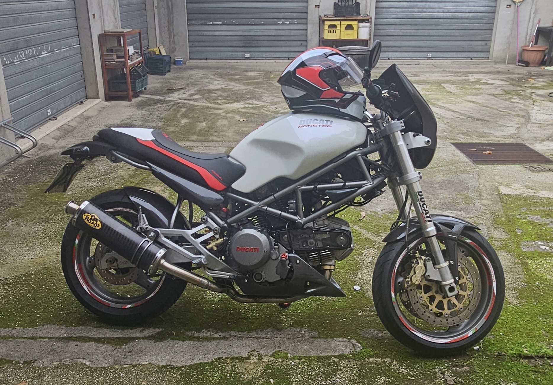 Ducati monster 600
