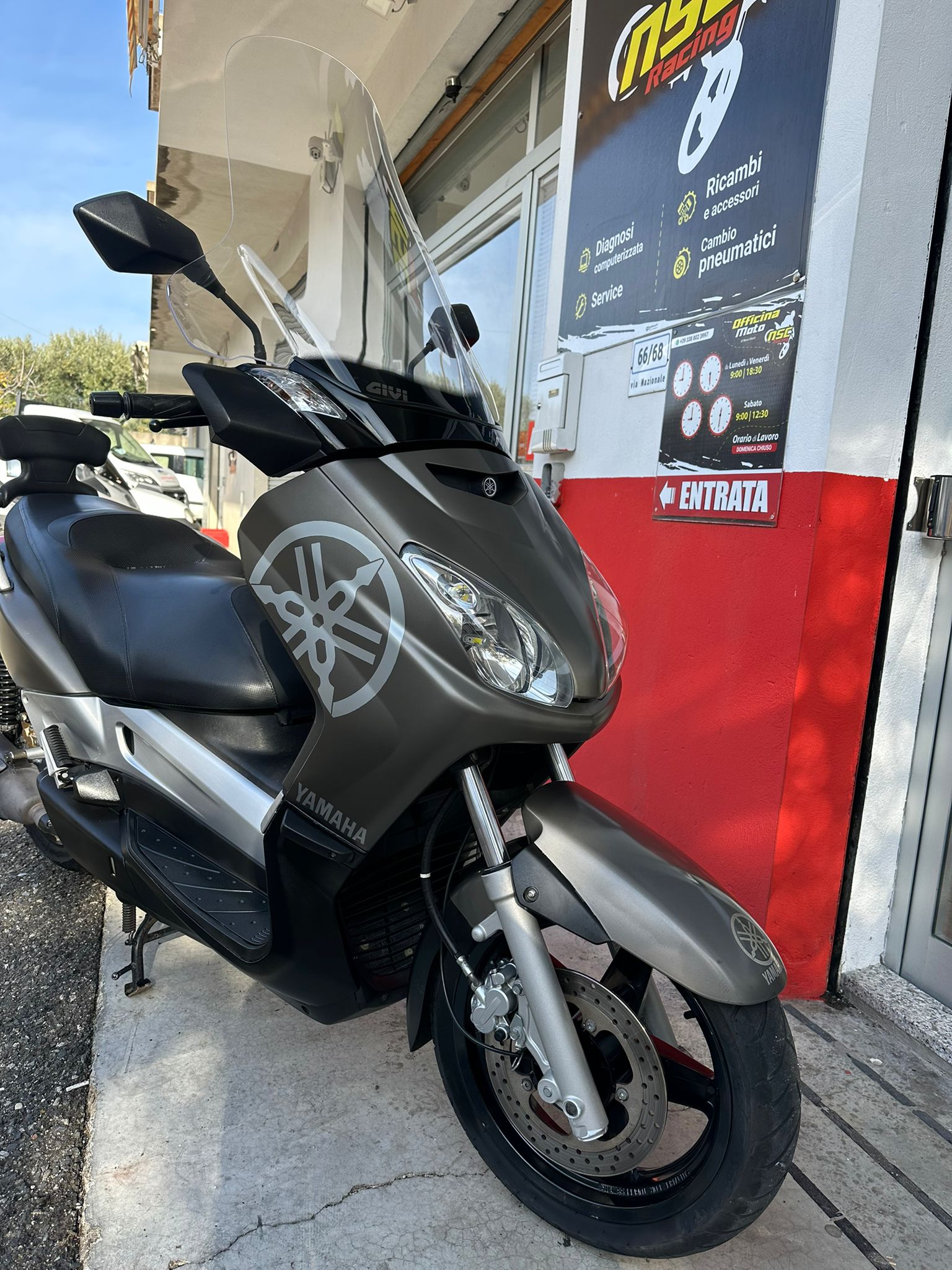 yamaha Xmax 250cc