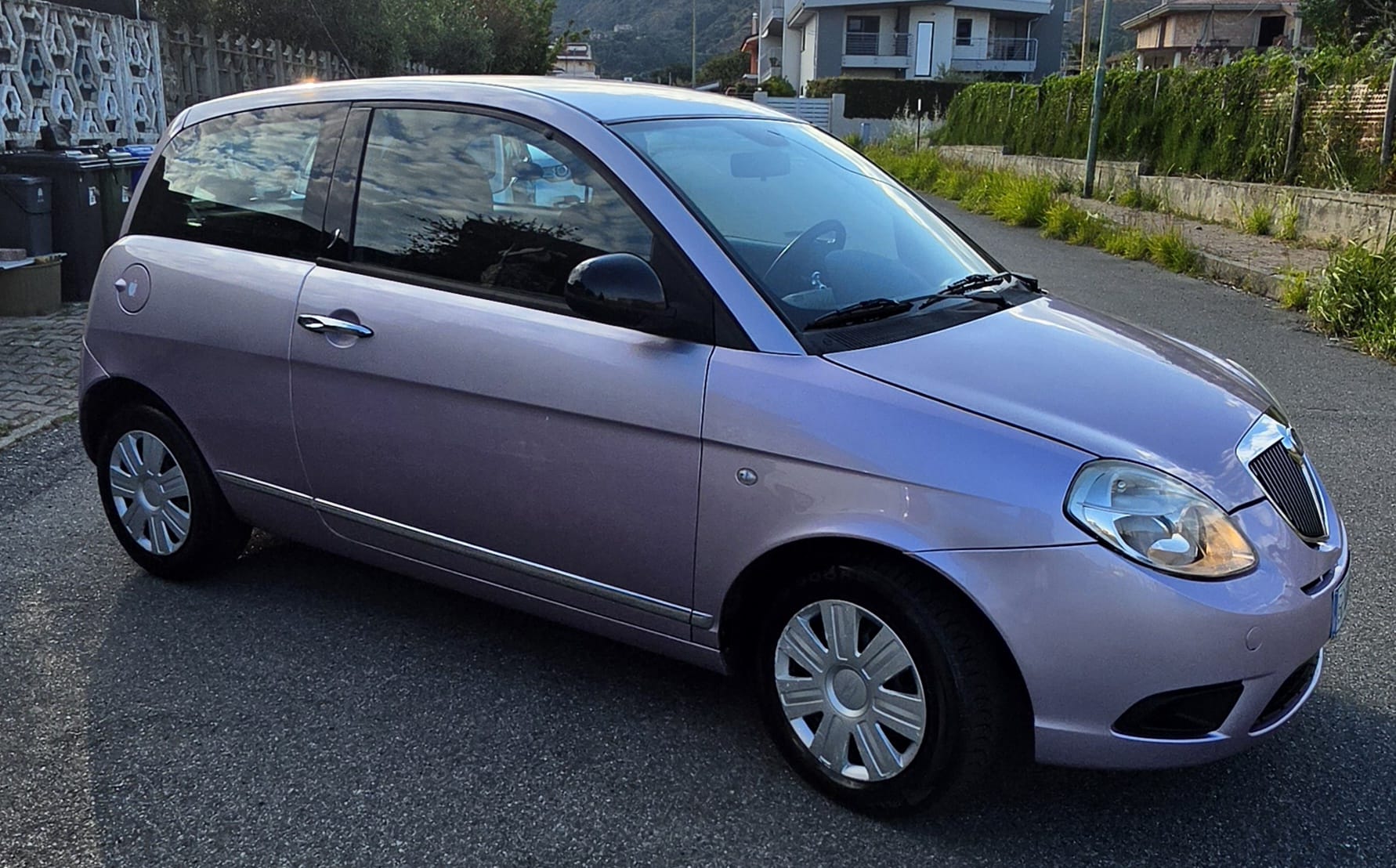 Lancia y 1.2 benzina